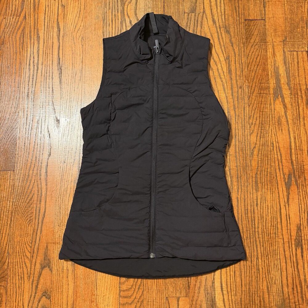 Lululemon Down For It All Puffer Vest Womens Size 4 Running Black Nylon Stretch